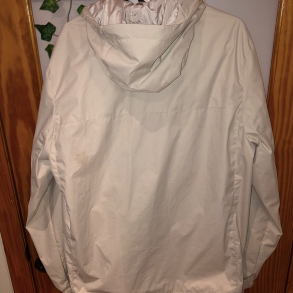 Tan Raincoat - Picture 3 of 4